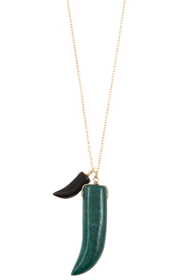 Elongated double horn pendant necklace