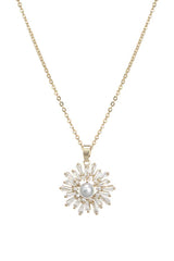 Burst Pearl Center Necklace