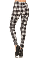 Plaid High Waisted Leggings In A Fitted Style, With An Elastic Waistband